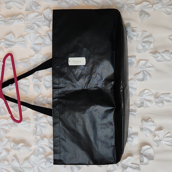 NWT, Soma Black, Silver Tote, Large, Light Weight, Travel - Picture 4 of 9